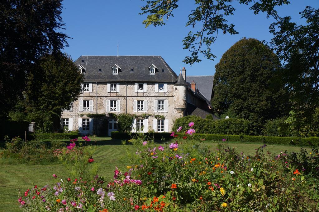 Chateau De Savennes - Caveau De Sabrage Eksteriør billede